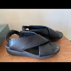 Camper Balloon Black Sandal 37